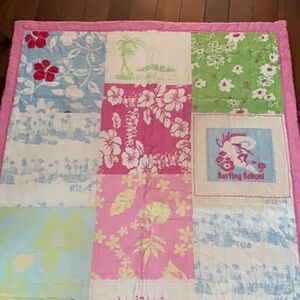 Pottery Barn Kids - Island Surf Aloha Quilt 36x50”